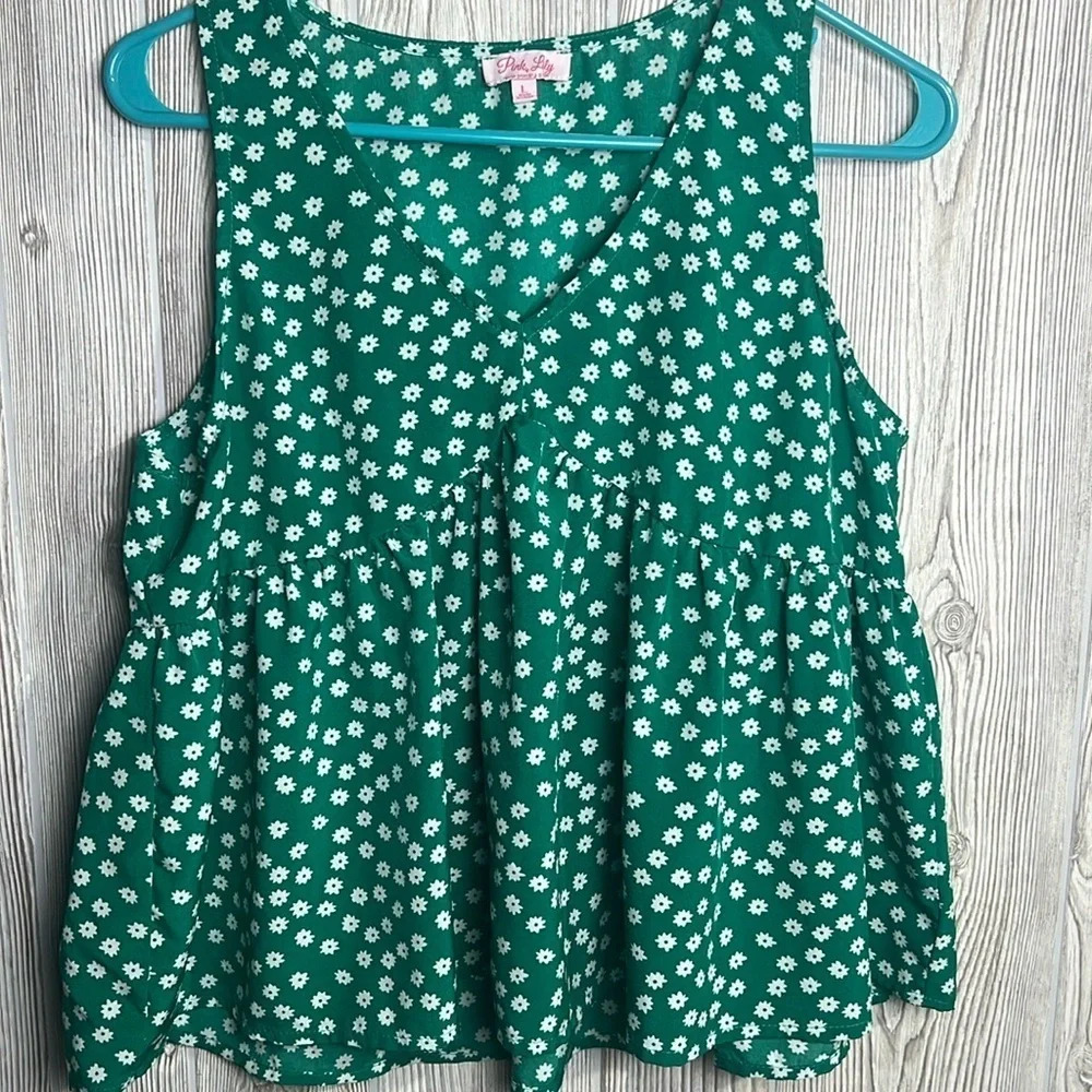 Green Floral Sleeveless Top